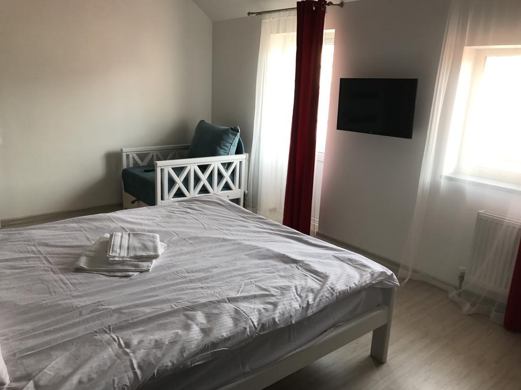 Apartment Zolotoy Bereg 5 Odesa Exterior photo